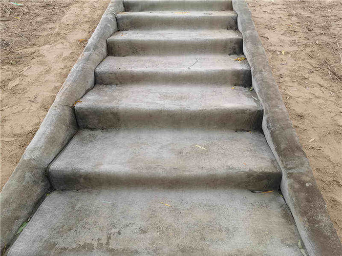 水泥毯的優勢與缺點及作用